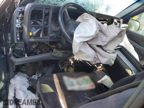 ✅ 2001 GMC Sierra 2500HD SLE • VIN: 1GTHK23U61F196385 • Lot: 42206955. Listed on Copart with Not provided. Free auction sales archive from the USA and detailed vehicle history report at DreamBid. Image 8.