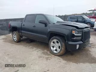 ✅ 2018 Chevrolet Silverado 1500 LTZ • VIN: 3GCPCSEC4JG264971 • Lot: 40955859. Wystawiony na IAAI z przebiegiem 147 860 mil. Bezpłatny archiwum sprzedaży aukcyjnych z USA i szczegółowy raport historii pojazdu na DreamBid. Zdjęcie 1.