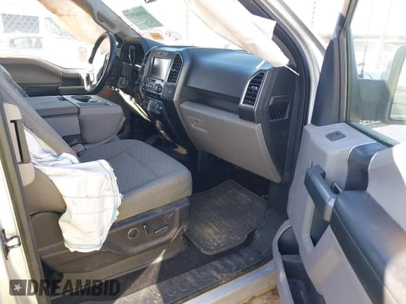 ✅ 2015 Ford F-150 XLT • VIN: 1FTFX1EF4FKE71784 • Лот: 41666937. Опубликован ранее на IAAI с пробегом 112 117 миль. Бесплатный доступ к архиву аукционных продаж из США и подробный отчёт об истории автомобиля на DreamBid. Изображение 5.