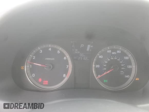 ✅ 2013 Hyundai Accent GLS • VIN: KMHCT4AE3DU369290 • Lot: 82008525. Listed on Copart with 123,166 mi. Free auction sales archive from the USA and detailed vehicle history report at DreamBid. Image 9.