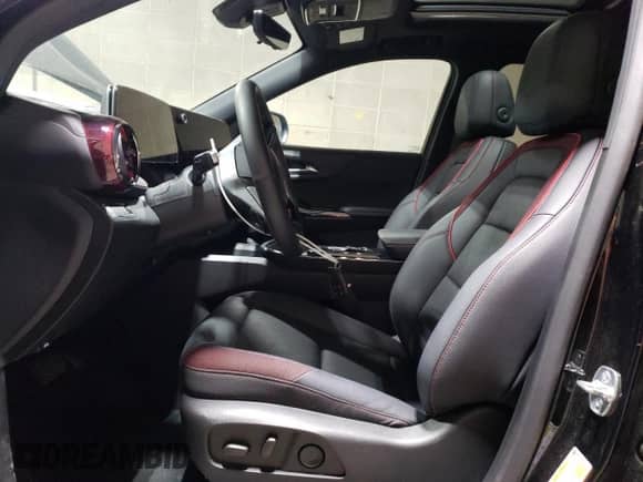 2025 Chevrolet Equinox AWD RS with VIN 3GNAXTEG4SL186985, listed as a Copart auction lot 65392195 with 3,994 mi miles and Salvage title. Bid and sale history available at DreamBid. Image 7.