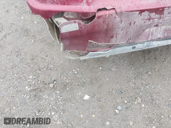 ✅ 2022 Dodge Challenger SXT • VIN: 2C3CDZGG4NH172239 • Lot: 42153079. Wystawiony na IAAI z przebiegiem 60 296 mil. Bezpłatny archiwum sprzedaży aukcyjnych z USA i szczegółowy raport historii pojazdu na DreamBid. Zdjęcie 19.