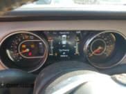 ✅ 2021 Jeep Gladiator Overland • VIN: 1C6HJTFG2ML557221 • Лот: 52453215. Опубликован ранее на Copart с пробегом 70 189 миль. Бесплатный доступ к архиву аукционных продаж из США и подробный отчёт об истории автомобиля на DreamBid. Изображение 9.