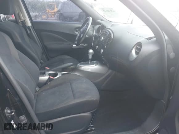✅ 2013 Nissan Juke SV • VIN: JN8AF5MR7DT203209 • Lot: 43138132. Listed on IAAI with Not provided. Free auction sales archive from the USA and detailed vehicle history report at DreamBid. Image 5.