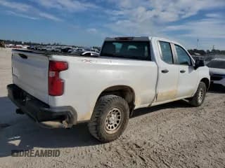 ✅ 2020 Chevrolet Silverado 1500 Work Truck • VIN: 1GCRYAEF9LZ177875 • Lot: 75811724. Wystawiony na Copart z przebiegiem 40 657 mil. Bezpłatny archiwum sprzedaży aukcyjnych z USA i szczegółowy raport historii pojazdu na DreamBid. Zdjęcie 3.