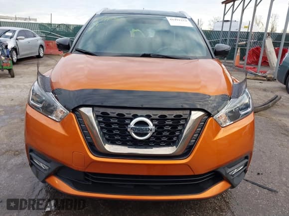 ✅ 2019 Nissan Kicks S • VIN: 3N1CP5CU6KL559887 • Lot: 41491252. Listed on IAAI with 69,357 mi. Free auction sales archive from the USA and detailed vehicle history report at DreamBid. Image 12.