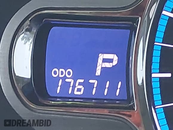 ✅ 2013 Toyota Sienna XLE AAS • VIN: 5TDYK3DC5DS331291 • Lot: 42090586. Listed on IAAI with 176,711 mi. Free auction sales archive from the USA and detailed vehicle history report at DreamBid. Image 15.