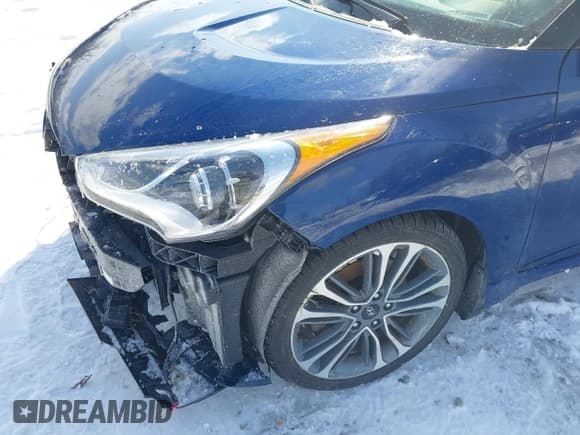 ✅ 2016 Hyundai Veloster Turbo Rally Edition • VIN: KMHTC6AE3GU253622 • Lot: 41609589. Wystawiony na IAAI z przebiegiem 180 019 mil. Bezpłatny archiwum sprzedaży aukcyjnych z USA i szczegółowy raport historii pojazdu na DreamBid. Zdjęcie 18.