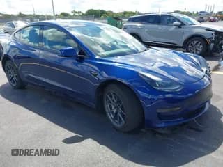 ✅ 2023 Tesla Model 3 • VIN: 5YJ3E1EA3PF677688 • Lot: 43258186. Wystawiony na IAAI z przebiegiem 81 289 mil. Bezpłatny archiwum sprzedaży aukcyjnych z USA i szczegółowy raport historii pojazdu na DreamBid. Zdjęcie 1.