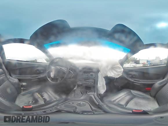 ✅ 1998 Chevrolet Corvette • VIN: 1G1YY22G8W5118626 • Lot: 80946465. Wystawiony na Copart z przebiegiem 133 198 mil mil. Skorzystaj z bezpłatnego archiwum sprzedaży aukcyjnych z USA i zobacz szczegółowy raport historii pojazdu na DreamBid. Zdjęcie 14.