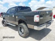 ✅ 2005 Ford F-150 XLT • VIN: 1FTRW12W65FA60527 • Lot: 42674080. Wystawiony na IAAI z przebiegiem 203 795 mil. Bezpłatny archiwum sprzedaży aukcyjnych z USA i szczegółowy raport historii pojazdu na DreamBid. Zdjęcie 3.