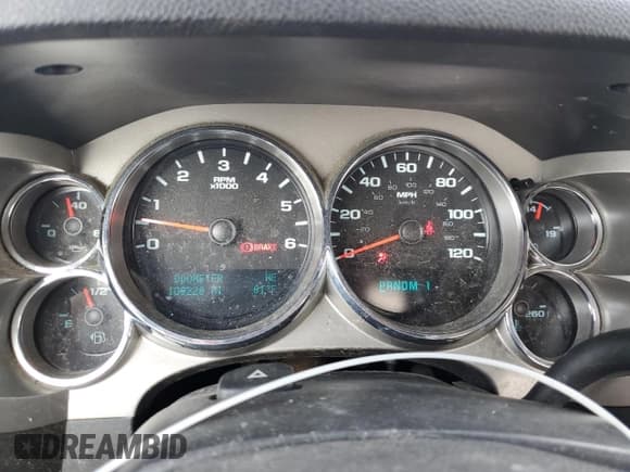 ✅ 2014 Chevrolet Silverado 2500HD LT • VIN: 1GC0KXCG0EF101300 • Lot: 89860795. Listed on Copart with 109,228 mi. Free auction sales archive from the USA and detailed vehicle history report at DreamBid. Image 9.