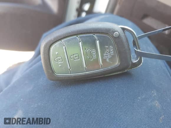 2015 Hyundai Tucson Limited с VIN KM8JUCAG5FU000921, выставлен на аукционе IAAI как лот 43254970 с пробегом 95 541 миль миль и . История ставок и продаж доступна на DreamBid. Изображение 11.