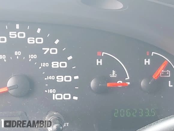 ✅ 2007 Ford Econoline Passenger XL • VIN: 1FBSS31L57DA97586 • Lot: 41716412. Wystawiony na IAAI z przebiegiem 206 233 mil. Bezpłatny archiwum sprzedaży aukcyjnych z USA i szczegółowy raport historii pojazdu na DreamBid. Zdjęcie 15.