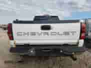 2005 Chevrolet Silverado 1500 Z71 z VIN 1GCEK19Z05Z145775, wystawiony jako Copart lot #87466235 z przebiegiem 275 711 mil mil oraz Szkoda całkowita • Salvage title. Historia ofert i sprzedaży dostępna na DreamBid. Obrazek 6.