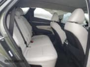 ✅ 2024 Hyundai Tucson SEL Convenience • VIN: KM8JCCD14RU185719 • Lot: 74896864. Wystawiony na Copart z przebiegiem 6 607 mil. Bezpłatny archiwum sprzedaży aukcyjnych z USA i szczegółowy raport historii pojazdu na DreamBid. Zdjęcie 11.