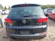 ✅ 2013 Volkswagen Tiguan S • VIN: WVGBV3AX3DW581578 • Lot: 43475484. Listed on IAAI with 142,053 mi. Free auction sales archive from the USA and detailed vehicle history report at DreamBid. Image 16.