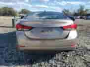 2014 Hyundai Elantra SE с VIN 5NPDH4AE7EH533677, выставлен на аукционе Copart как лот 82686285 с пробегом 129 439 миль миль и Чистый • Clean title. История ставок и продаж доступна на DreamBid. Изображение 6.