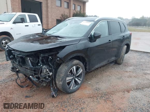 ✅ 2023 Nissan Rogue SL • VIN: JN8BT3CB1PW471536 • Lot: 43550006. Wystawiony na IAAI z przebiegiem 37 572 mil. Bezpłatny archiwum sprzedaży aukcyjnych z USA i szczegółowy raport historii pojazdu na DreamBid. Zdjęcie 2.