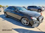 ✅ 2019 Mercedes-Benz E 300 • VIN: WDDZF4JB2KA581808 • Лот: 92066045. Опубликован ранее на Copart с пробегом 87 735 миль. Бесплатный доступ к архиву аукционных продаж из США и подробный отчёт об истории автомобиля на DreamBid. Изображение 4.