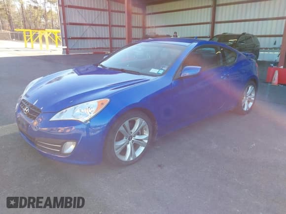 ✅ 2010 Hyundai Genesis Coupe • VIN: KMHHU6KH8AU005241 • Lot: 43746800. Listed on IAAI with 223,045 mi. Free auction sales archive from the USA and detailed vehicle history report at DreamBid. Image 2.