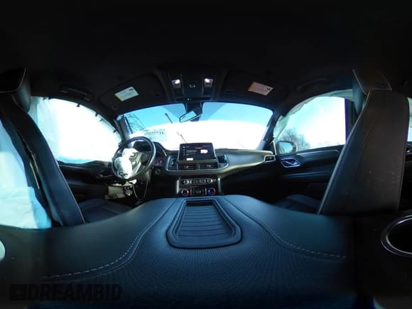 ✅ 2022 GMC Yukon XL SLT • VIN: 1GKS2GKD6NR221752 • Lot: 41775856. Wystawiony na IAAI z przebiegiem 72 845 mil. Bezpłatny archiwum sprzedaży aukcyjnych z USA i szczegółowy raport historii pojazdu na DreamBid. Zdjęcie 18.