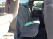 ✅ 2004 Chevrolet Silverado 1500 • VIN: 2GCEK19T741257105 • Lot: 43572472. Listed on IAAI with 193,868 mi. Free auction sales archive from the USA and detailed vehicle history report at DreamBid. Image 8.