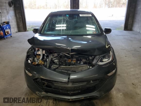 ✅ 2018 Chevrolet Bolt EV LT • VIN: 1G1FW6S04J4109539 • Lot: 79253404. Wystawiony na Copart z przebiegiem Nie podano. Bezpłatny archiwum sprzedaży aukcyjnych z USA i szczegółowy raport historii pojazdu na DreamBid. Zdjęcie 5.