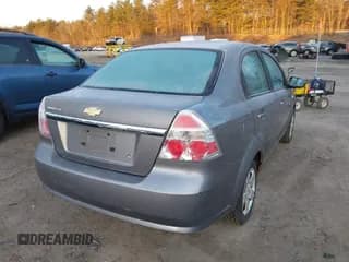 ✅ 2008 Chevrolet Aveo LS • VIN: KL1TD56678B252877 • Lot: 41755364. Wystawiony na IAAI z przebiegiem 127 186 mil. Bezpłatny archiwum sprzedaży aukcyjnych z USA i szczegółowy raport historii pojazdu na DreamBid. Zdjęcie 4.