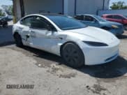 ✅ 2024 Tesla Model 3 • VIN: 5YJ3E1EA8RF862502 • Lot: 58070265. Wystawiony na Copart z przebiegiem 9 554 mil. Bezpłatny archiwum sprzedaży aukcyjnych z USA i szczegółowy raport historii pojazdu na DreamBid. Zdjęcie 4.