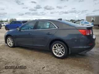 2015 Chevrolet Malibu LT with VIN 1G11C5SL1FF187036, listed as a Copart auction lot 84595135 with 118,272 mi miles and Clean title. Bid and sale history available at DreamBid. Image 2.