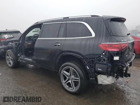 ✅ 2024 Mercedes-Benz GLS 450 • VIN: 4JGFF5KE7RB107641 • Lot: 45164975. Listed on Copart with 8,774 mi. Free auction sales archive from the USA and detailed vehicle history report at DreamBid. Image 2.