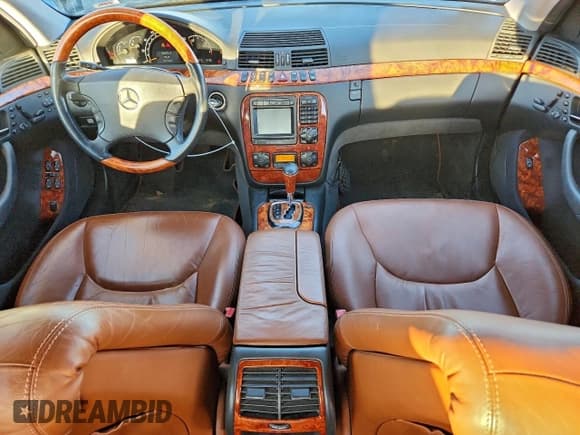 ✅ 2000 Mercedes-Benz S 320/430/500 • VIN: WDBNG75J1YA111320 • Lot: 93286135. Listed on Copart with 147,407 mi. Free auction sales archive from the USA and detailed vehicle history report at DreamBid. Image 8.