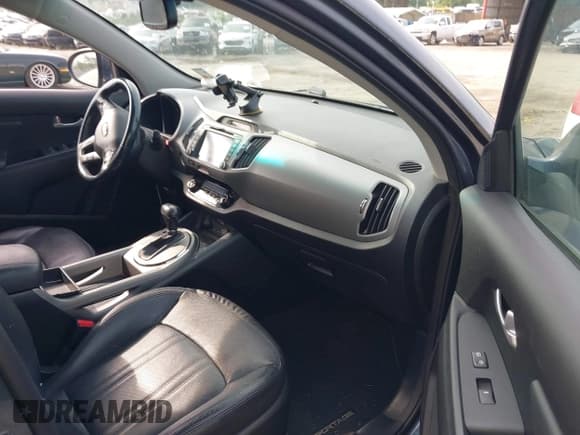 ✅ 2014 Kia Sportage SX • VIN: KNDPC3A6XE7661835 • Лот: 42480503. Опубликован ранее на IAAI с пробегом 184 235 миль. Бесплатный доступ к архиву аукционных продаж из США и подробный отчёт об истории автомобиля на DreamBid. Изображение 5.