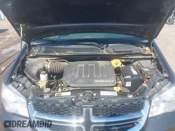 ✅ 2017 Dodge Grand Caravan SXT • VIN: 2C4RDGCG0HR581000 • Lot: 43398600. Listed on IAAI with Not provided. Free auction sales archive from the USA and detailed vehicle history report at DreamBid. Image 10.