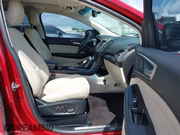 ✅ 2017 Ford Edge Titanium • VIN: 2FMPK3K85HBB81910 • Лот: 42579336. Опубликован ранее на IAAI с пробегом 70 519 миль. Бесплатный доступ к архиву аукционных продаж из США и подробный отчёт об истории автомобиля на DreamBid. Изображение 5.