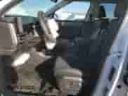 2025 Hyundai Santa Fe SEL с VIN 5NMP2DGL1SH075499, выставлен на аукционе Copart как лот 83337434 с пробегом 116 миль миль и Списание • Salvage title. История ставок и продаж доступна на DreamBid. Изображение 7.