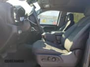 ✅ 2024 GMC Sierra 1500 Elevation • VIN: 1GTPHCE86RZ337398 • Lot: 74656074. Wystawiony na Copart z przebiegiem 12 980 mil. Bezpłatny archiwum sprzedaży aukcyjnych z USA i szczegółowy raport historii pojazdu na DreamBid. Zdjęcie 7.