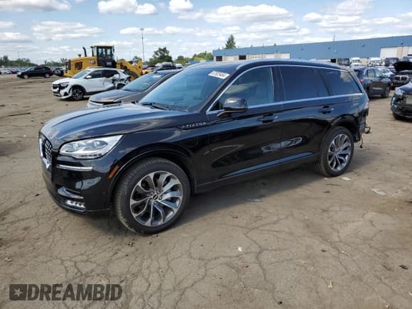 ✅ 2023 Lincoln Aviator Grand Touring • VIN: 5LMYJ8XY2PNL02860 • Lot: 67925464. Listed on Copart with 9,683 mi. Free auction sales archive from the USA and detailed vehicle history report at DreamBid. Image 1.