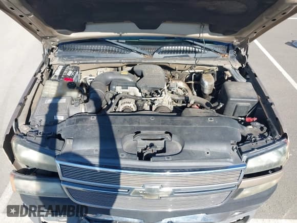 ✅ 2005 Chevrolet Silverado 2500HD LT • VIN: 1GCHK23215F881768 • Lot: 43517833. Listed on IAAI with 232,626 mi. Free auction sales archive from the USA and detailed vehicle history report at DreamBid. Image 10.