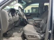 ✅ 2021 Chevrolet Silverado 1500 RST • VIN: 1GCUYEET7MZ349037 • Lot: 68243265. Wystawiony na Copart z przebiegiem 69 411 mil. Bezpłatny archiwum sprzedaży aukcyjnych z USA i szczegółowy raport historii pojazdu na DreamBid. Zdjęcie 7.