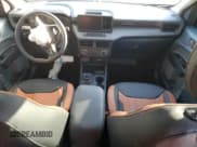 ✅ 2024 Ford Maverick XLT • VIN: 3FTTW8H34RRA42970 • Lot: 86807355. Wystawiony na Copart z przebiegiem Nie podano. Bezpłatny archiwum sprzedaży aukcyjnych z USA i szczegółowy raport historii pojazdu na DreamBid. Zdjęcie 8.