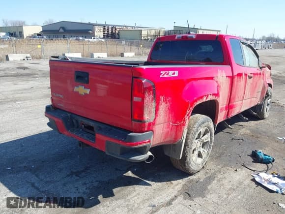 ✅ 2015 Chevrolet Colorado 4WD Z71 • VIN: 1GCHTCE33F1240225 • Лот: 42020818. Опубликован ранее на IAAI с пробегом 103 782 миль. Бесплатный доступ к архиву аукционных продаж из США и подробный отчёт об истории автомобиля на DreamBid. Изображение 4.