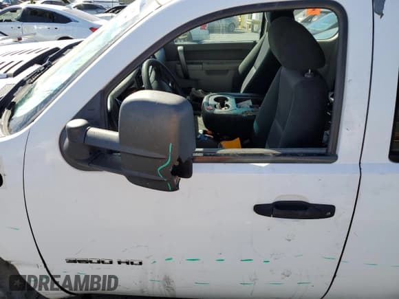 ✅ 2011 GMC Sierra 1500 • VIN: 1GT512CG4BZ454242 • Лот: 73174814. Опубликован ранее на Copart с пробегом Не указан. Бесплатный доступ к архиву аукционных продаж из США и подробный отчёт об истории автомобиля на DreamBid. Изображение 7.