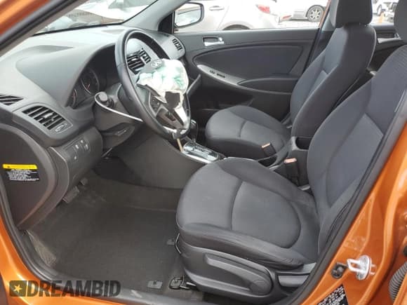 ✅ 2016 Hyundai Accent Sport • VIN: KMHCU5AE5GU251250 • Лот: 71916225. Опубликован ранее на Copart с пробегом 66 958 миль. Бесплатный доступ к архиву аукционных продаж из США и подробный отчёт об истории автомобиля на DreamBid. Изображение 7.