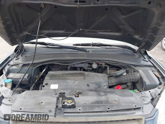 2003 Honda Pilot LX with VIN 2HKYF18173H544653, listed as a IAAI auction lot 42687162 with 258,132 mi miles and . Bid and sale history available at DreamBid. Image 10.