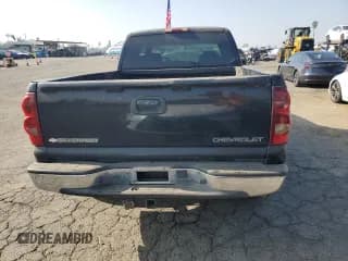 ✅ 2003 Chevrolet Silverado 1500 • VIN: 2GCEC19V931181285 • Лот: 83493754. Опубликован ранее на Copart с пробегом Не указан. Бесплатный доступ к архиву аукционных продаж из США и подробный отчёт об истории автомобиля на DreamBid. Изображение 6.