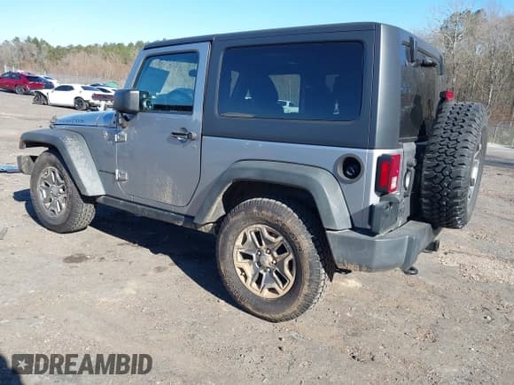 ✅ 2016 Jeep Wrangler Rubicon • VIN: 1C4BJWCGXGL307542 • Лот: 41407411. Опубликован ранее на IAAI с пробегом 124 749 миль. Бесплатный доступ к архиву аукционных продаж из США и подробный отчёт об истории автомобиля на DreamBid. Изображение 3.