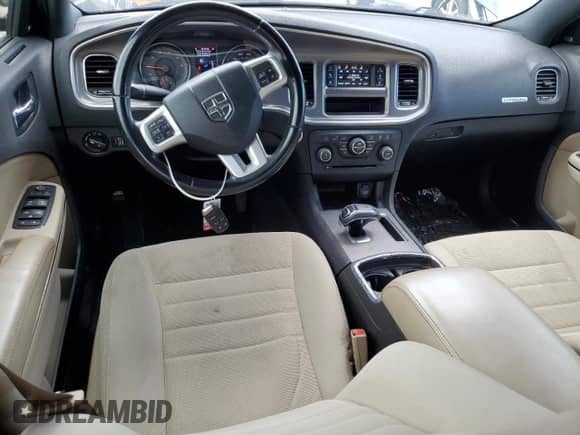 2012 Dodge Charger SXT Plus с VIN 2C3CDXJGXCH161644, выставлен на аукционе Copart как лот 69469145 с пробегом 181 013 миль миль и Списание • Salvage title. История ставок и продаж доступна на DreamBid. Изображение 8.