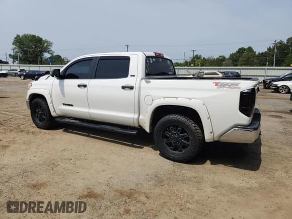 ✅ 2016 Toyota Tundra SR5 • VIN: 5TFEM5F1XGX101409 • Лот: 71789505. Опубликован ранее на Copart с пробегом 195 506 миль. Бесплатный доступ к архиву аукционных продаж из США и подробный отчёт об истории автомобиля на DreamBid. Изображение 2.